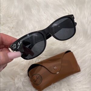 Ray-Ban NEW WAYFAIR Classic Black Sunglasses